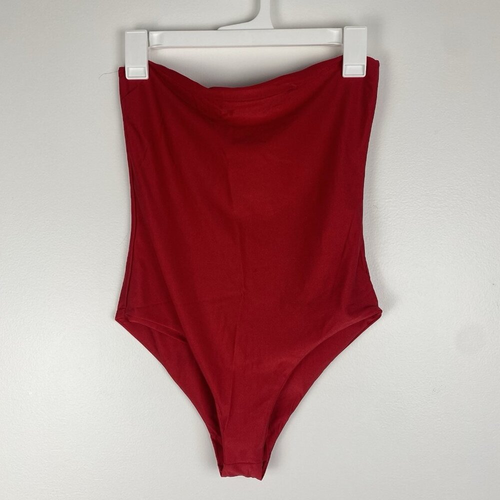 Pretty Little Thing Women's Strapless Bodysuit Size 6 Red Satin